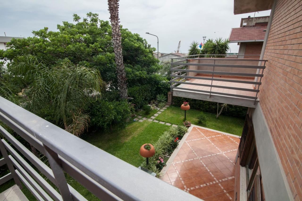 SantʼAlessio Siculo B&B Villa Carmen מראה חיצוני תמונה
