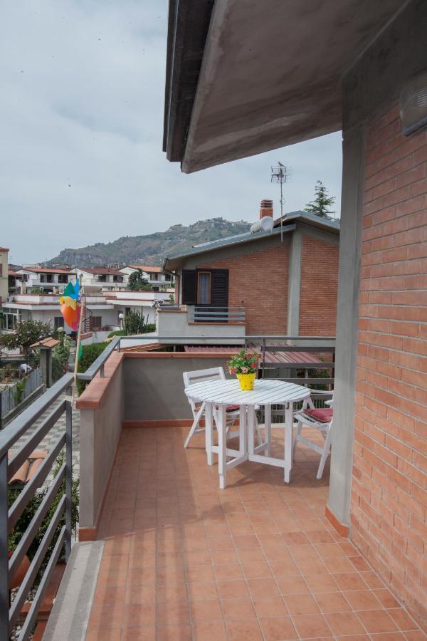 SantʼAlessio Siculo B&B Villa Carmen מראה חיצוני תמונה